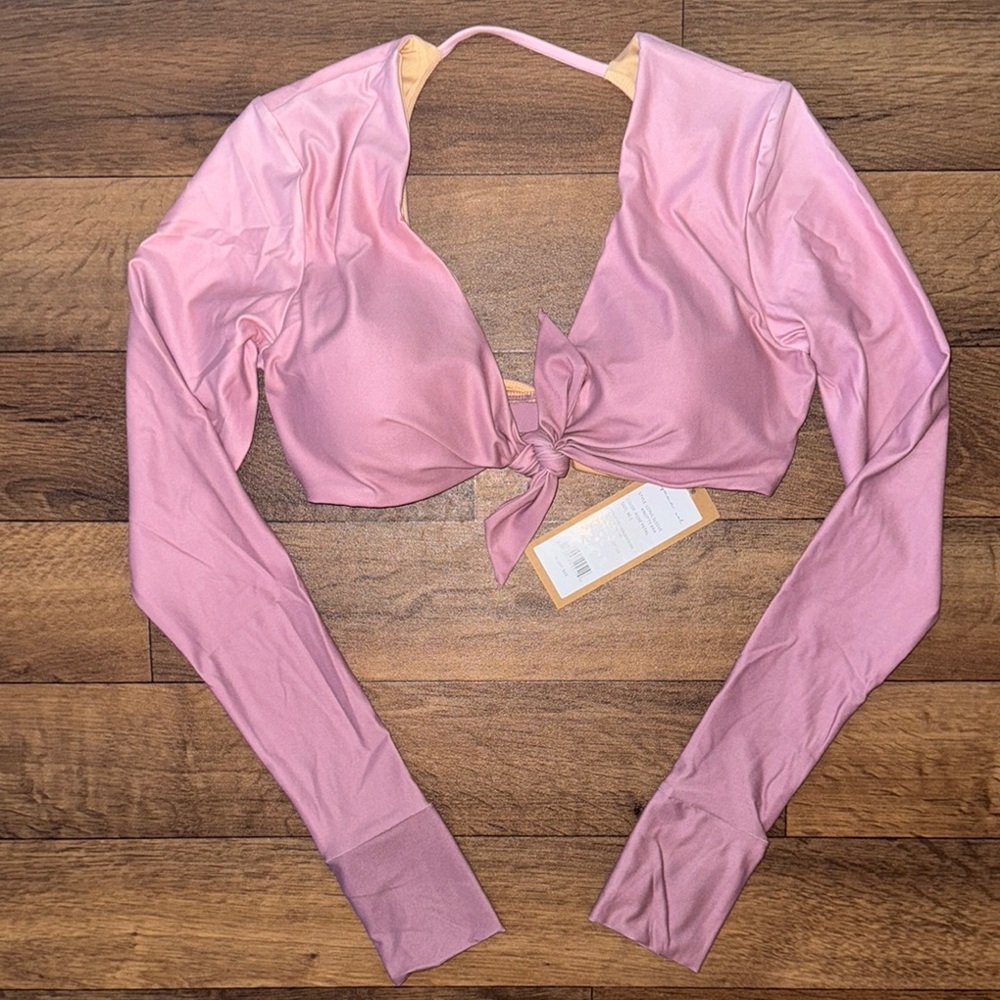 Niyama Sol Size Medium/Large NWT Long Sleeve Knotty Bra Rose Petal Crop Top Sexy